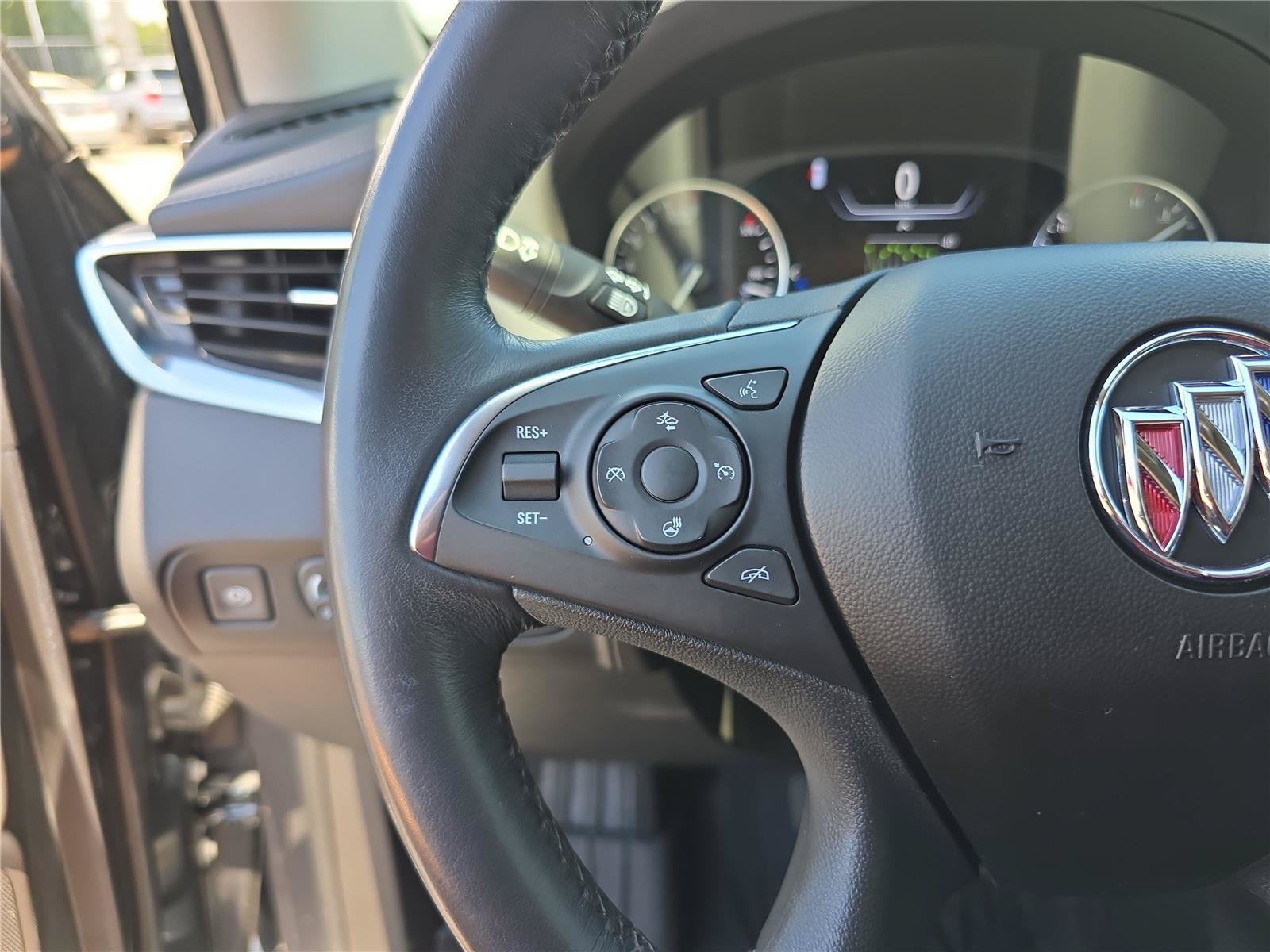 Used 2021 Buick Enclave Avenir w/ Avenir Technology Package FWD image 34