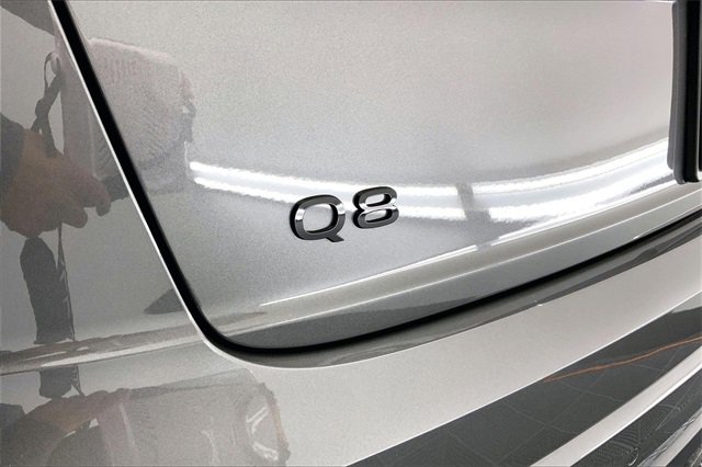 Certified 2025 Audi Q8 Premium Plus image 8