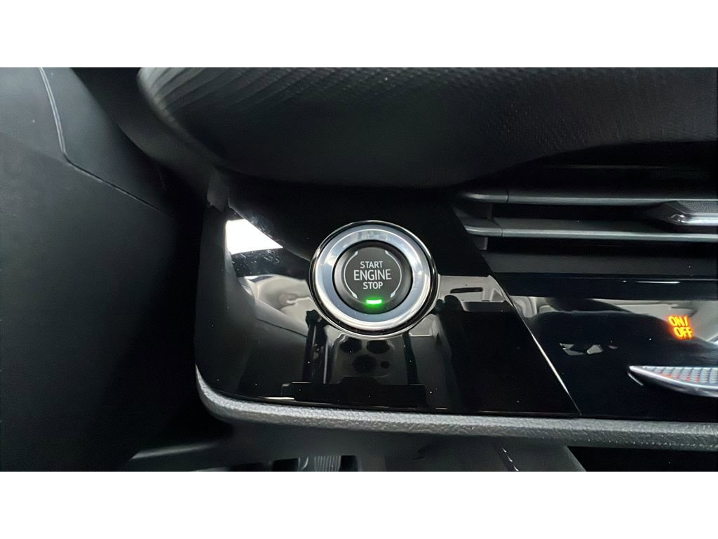 Certified 2025 Buick Envision Preferred image 21