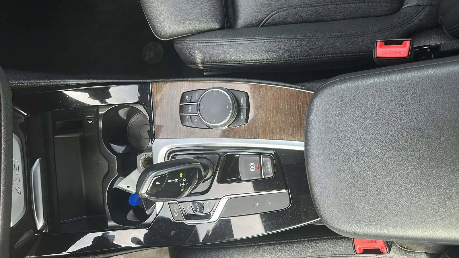 Used 2019 BMW X3 sDrive30i w/ Driving Assistance Package RWD image 12