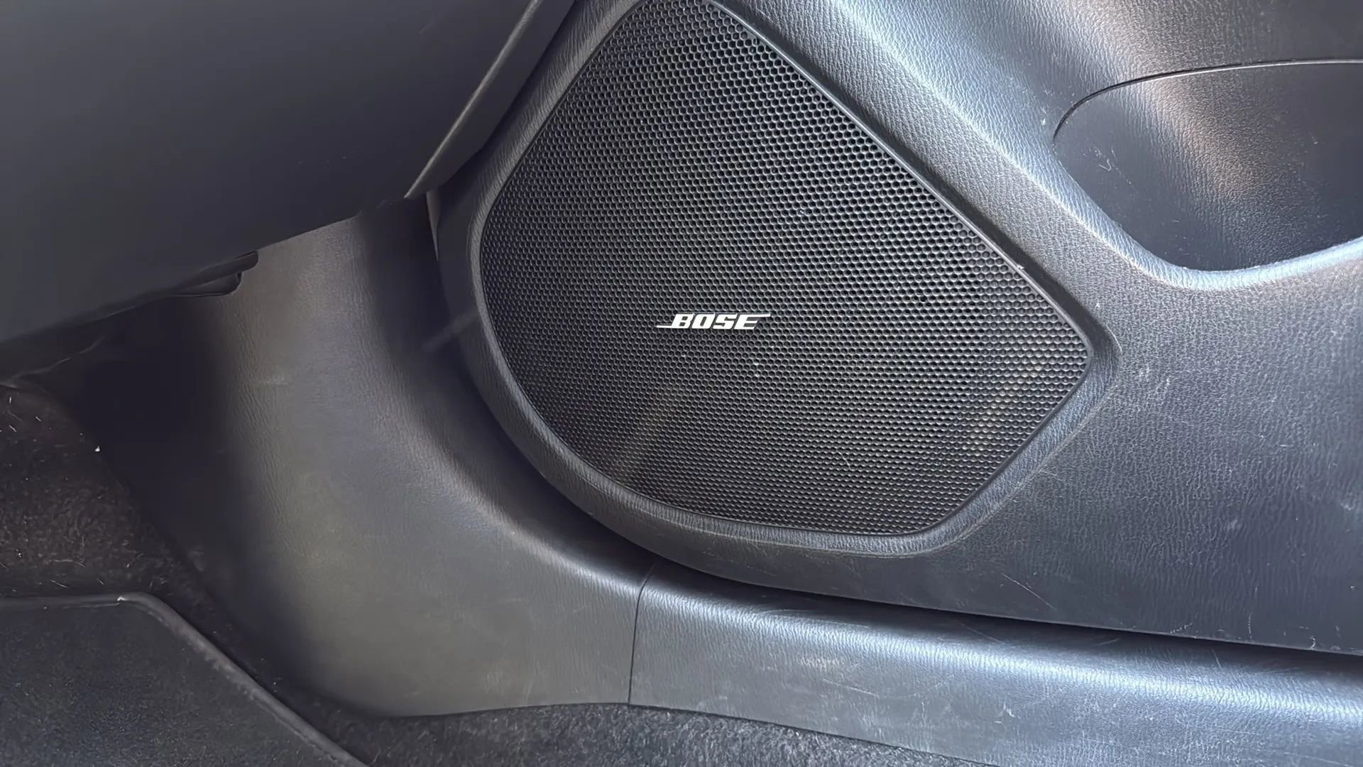 Used 2014 MAZDA MAZDA3 i Grand Touring FWD image 33