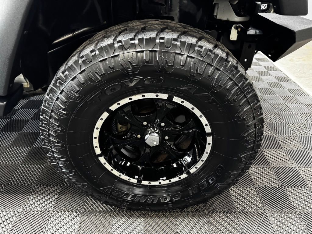 Used 2017 Jeep Wrangler Unlimited Sport w/ Quick Order Package 24S image 18