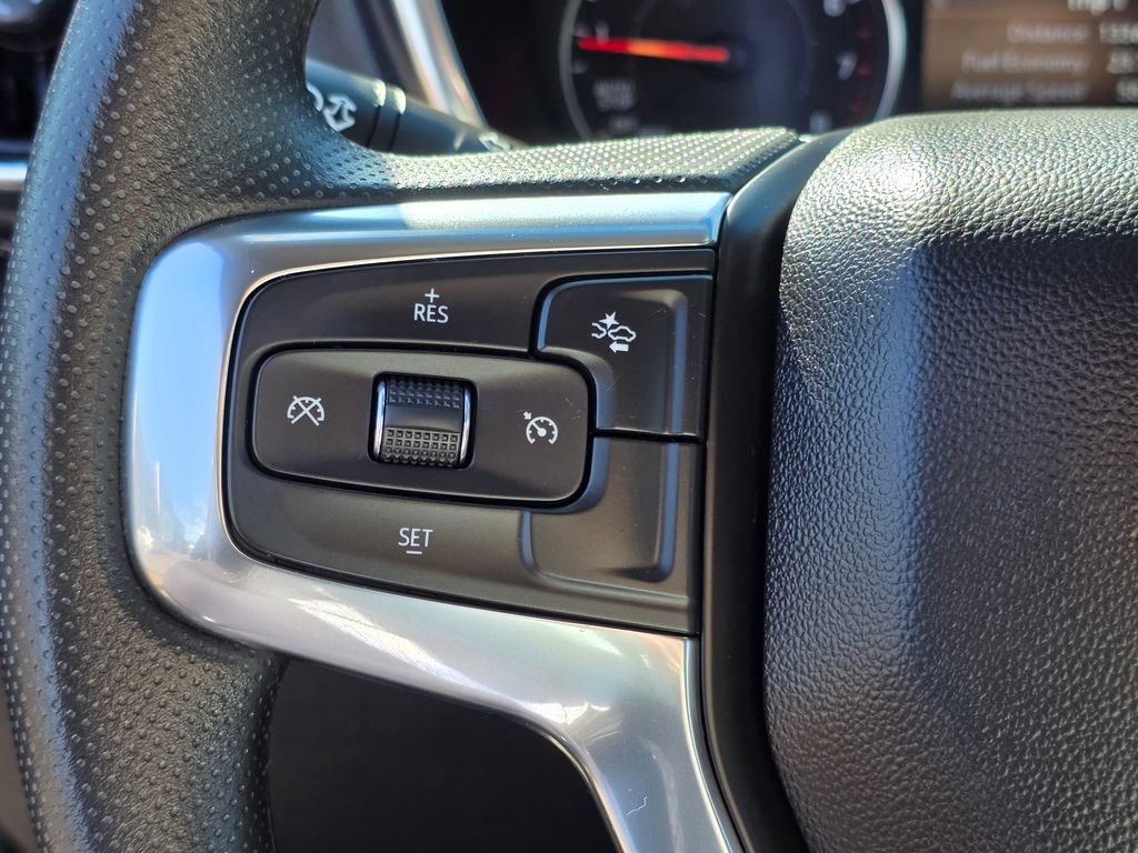 Used 2025 Chevrolet Blazer LT image 17