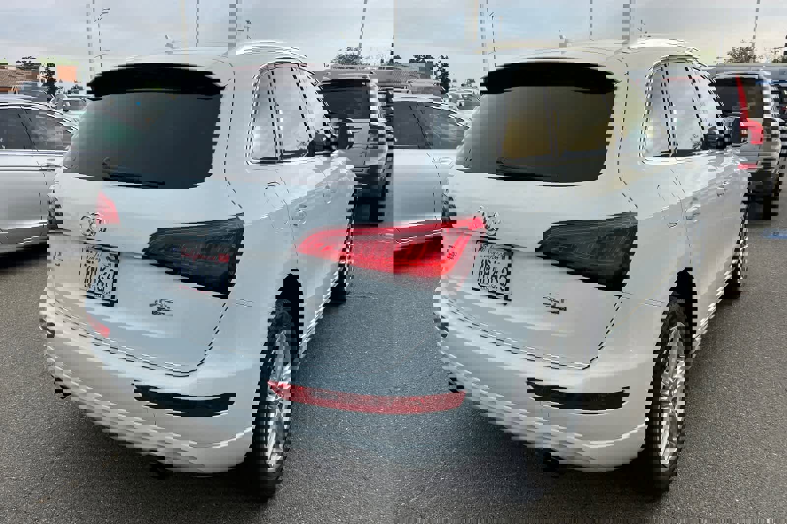 Used 2016 Audi Q5 2.0T Premium w/ Audi MMI Navigation Plus image 4