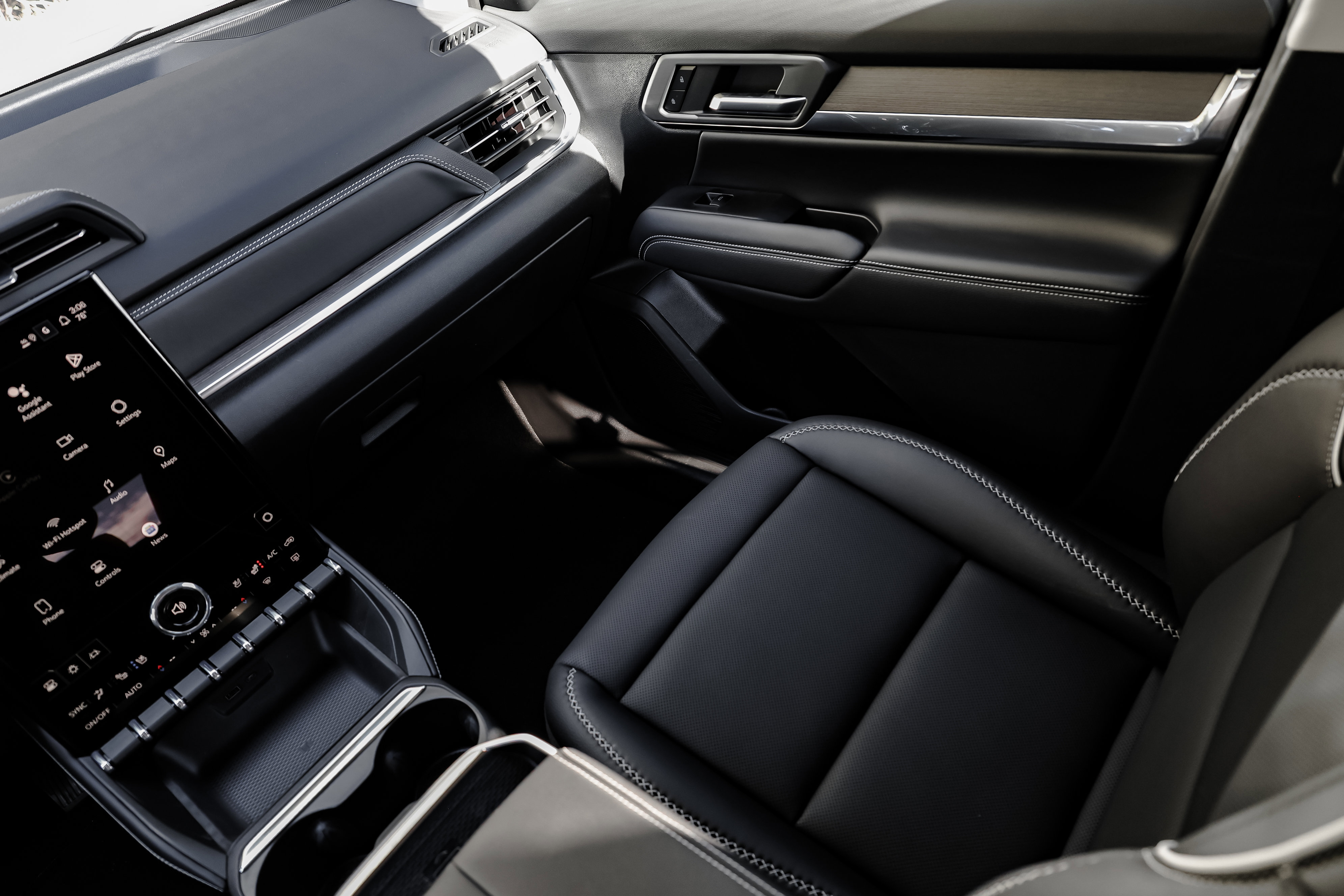 New 2026 GMC Terrain Denali image 36