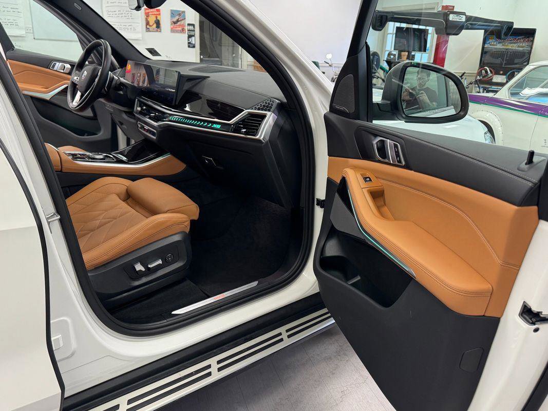 Used 2026 BMW X5 xDrive40i image 16