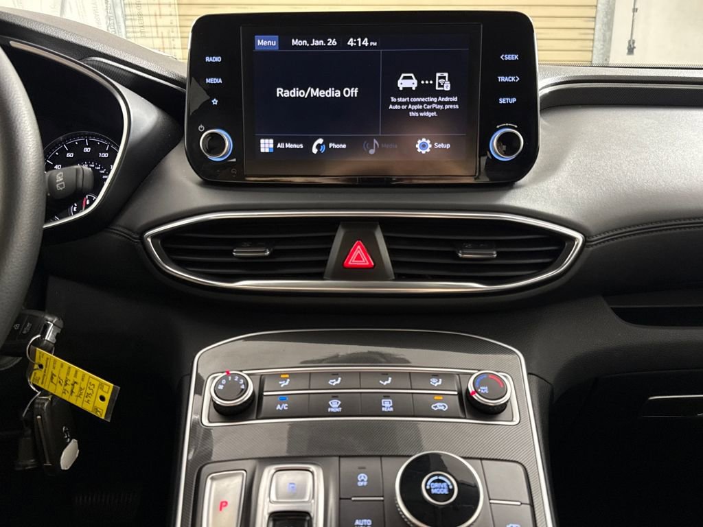 Certified 2021 Hyundai Santa Fe SE image 18