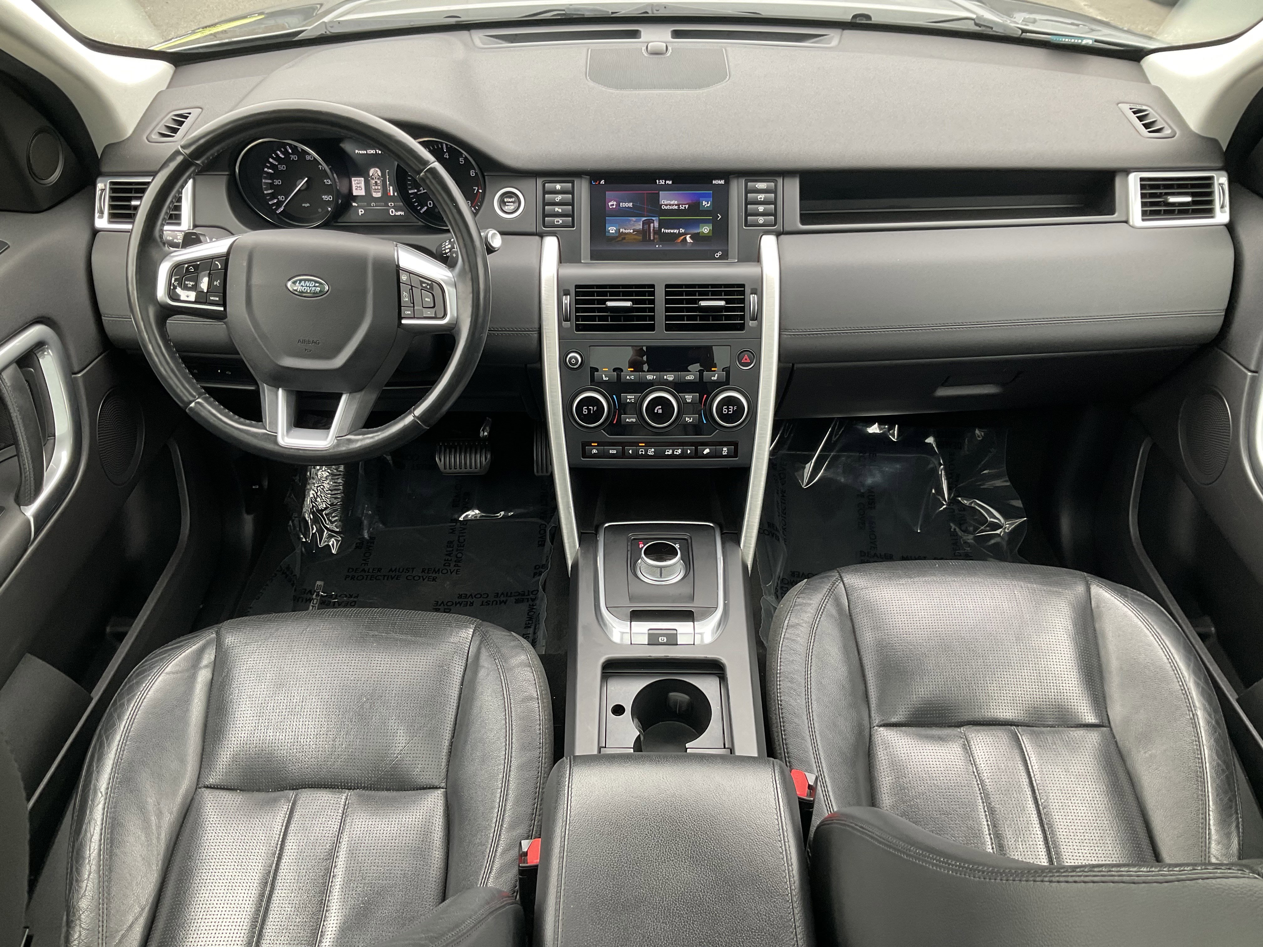 Used 2016 Land Rover Discovery Sport HSE AWD/4WD image 25