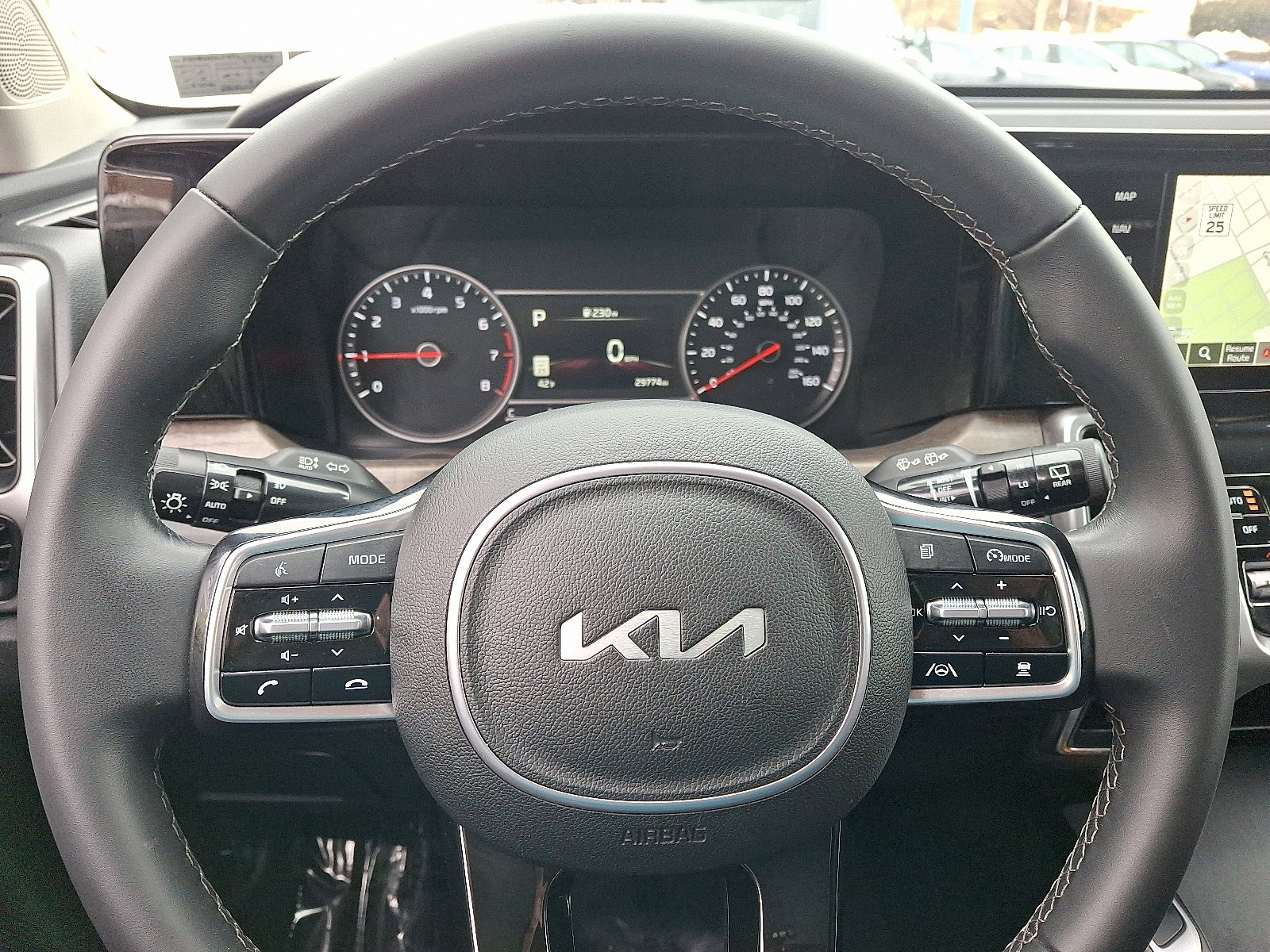 Used 2023 Kia Sorento X-Line EX image 22