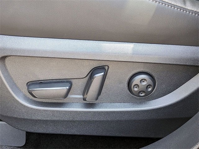 New 2025 INFINITI QX50 Luxe image 14