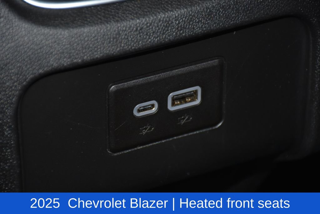 Used 2025 Chevrolet Blazer LT image 24