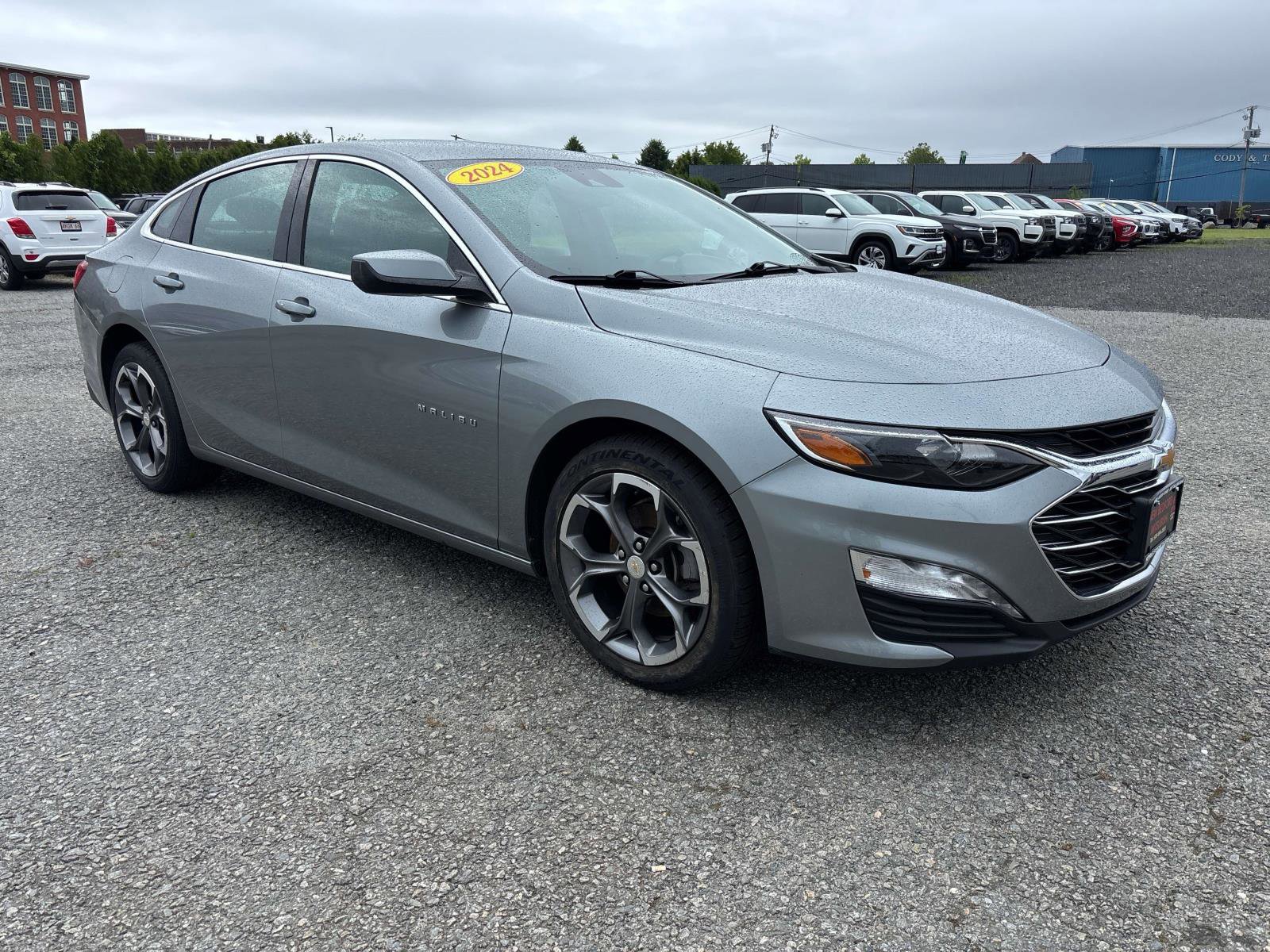 Used 2024 Chevrolet Malibu LT image 3