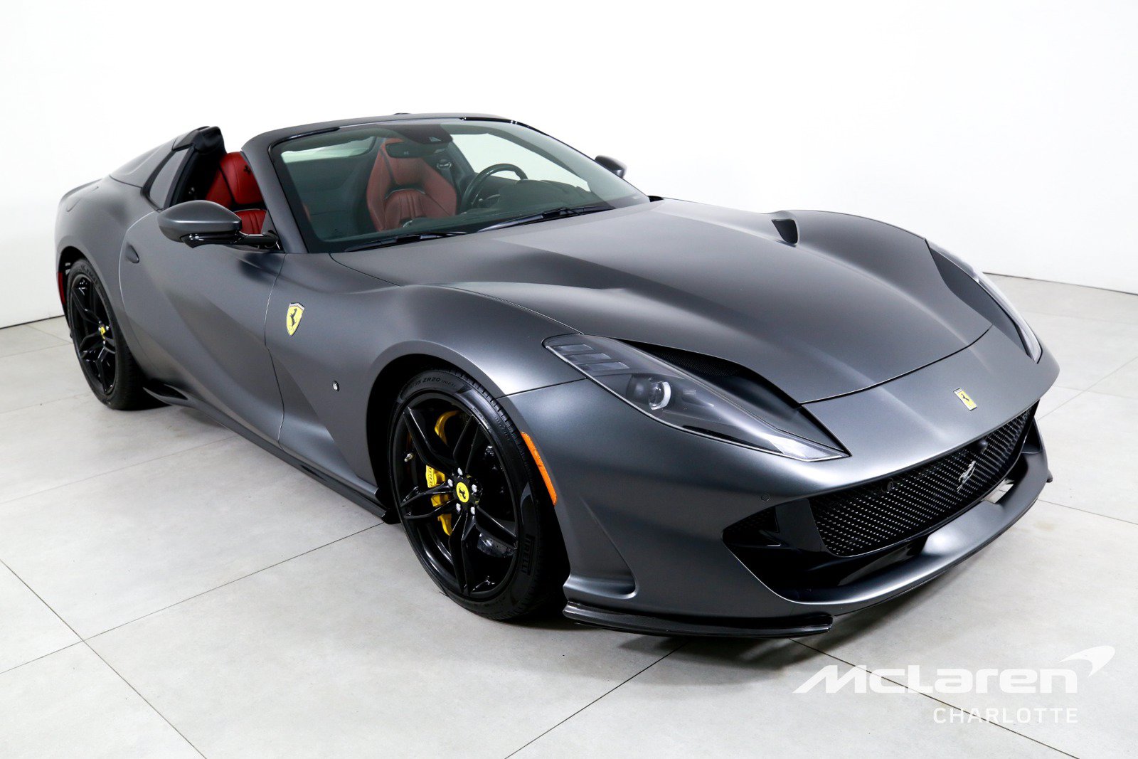 Used 2021 Ferrari 812 GTS RWD image 4