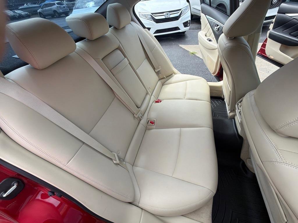 Used 2015 INFINITI Q50 Premium RWD image 33