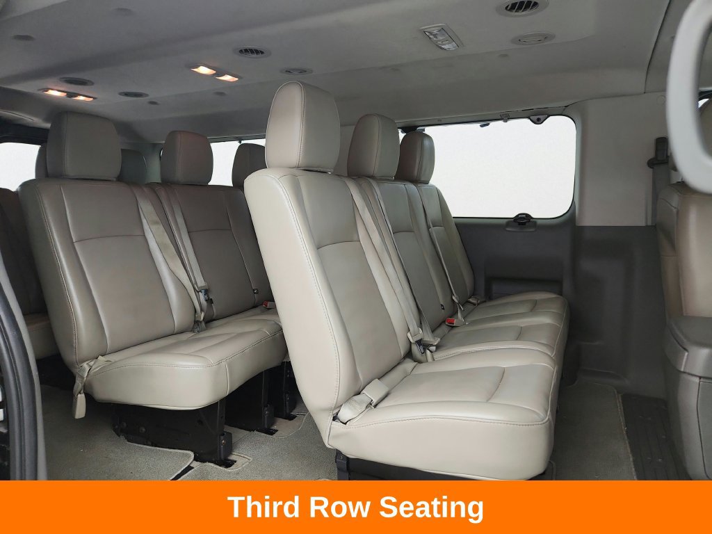 Used 2016 Nissan NV 3500 SL RWD image 24