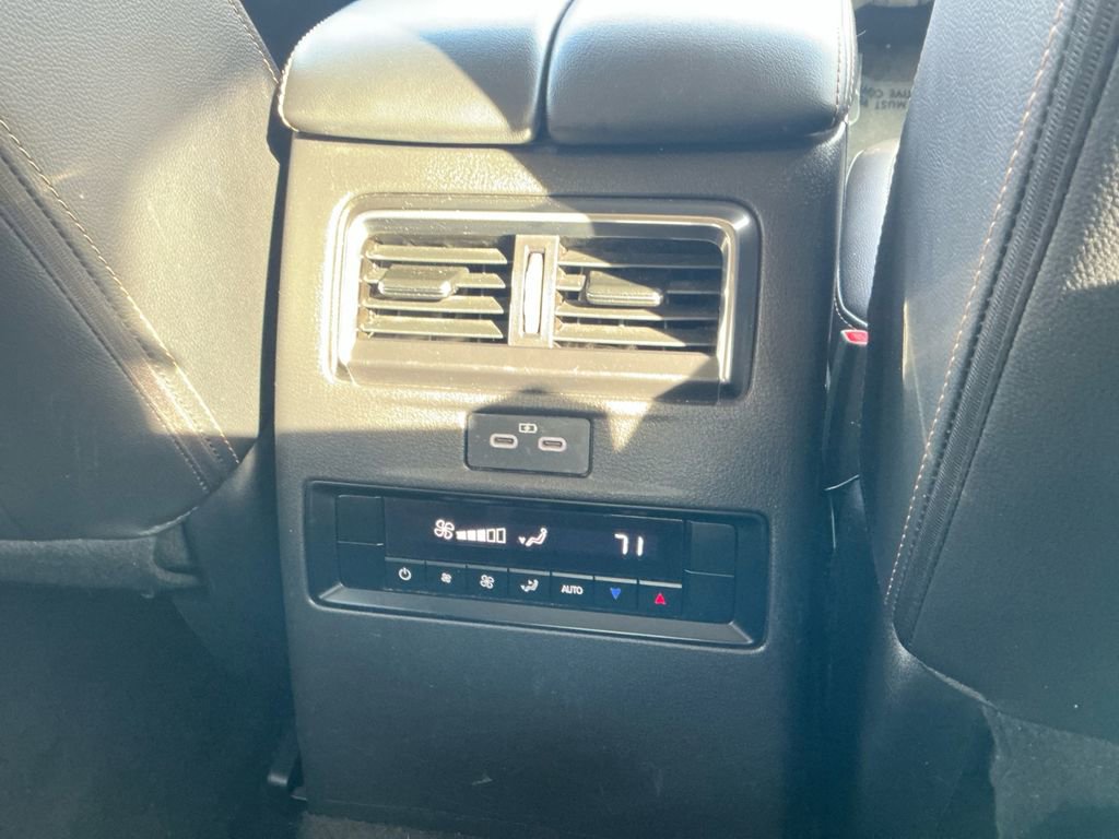 Used 2024 MAZDA CX-90 3.3 Turbo w/ Premium Package image 22