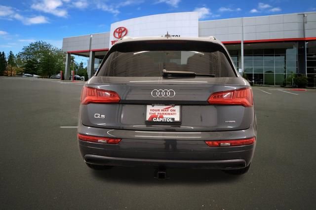 Used 2019 Audi Q5 2.0T Premium Plus w/ Premium Plus Package AWD/4WD image 3
