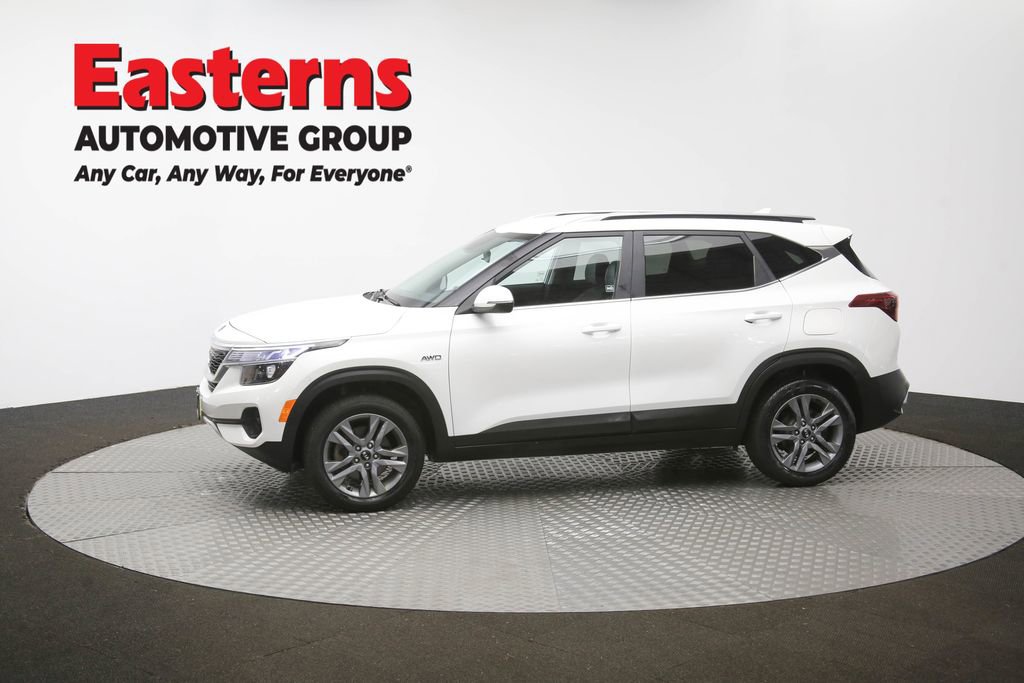 Used 2021 Kia Seltos S AWD/4WD image 57
