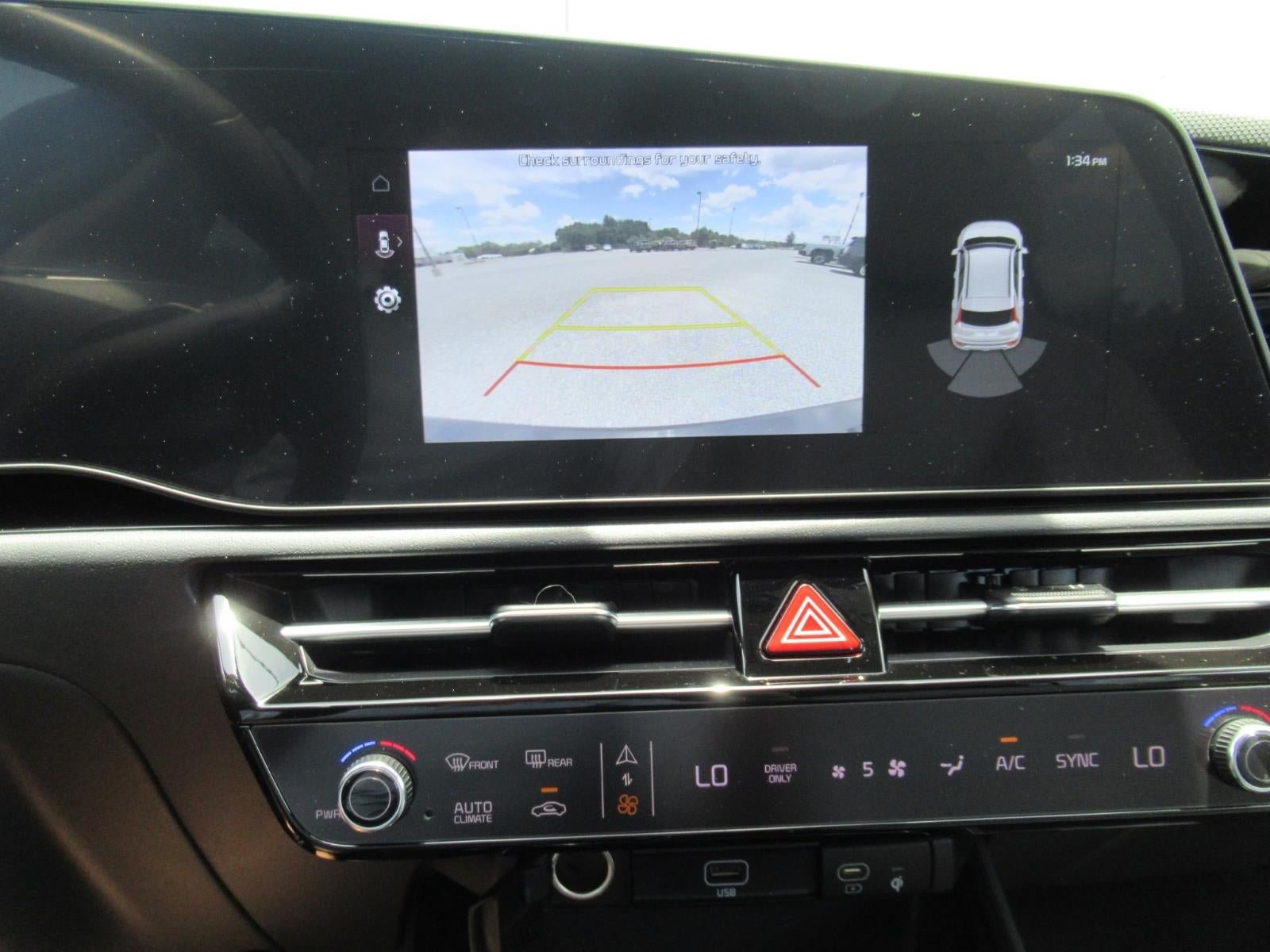 Used 2025 Kia Niro EX Touring FWD image 31