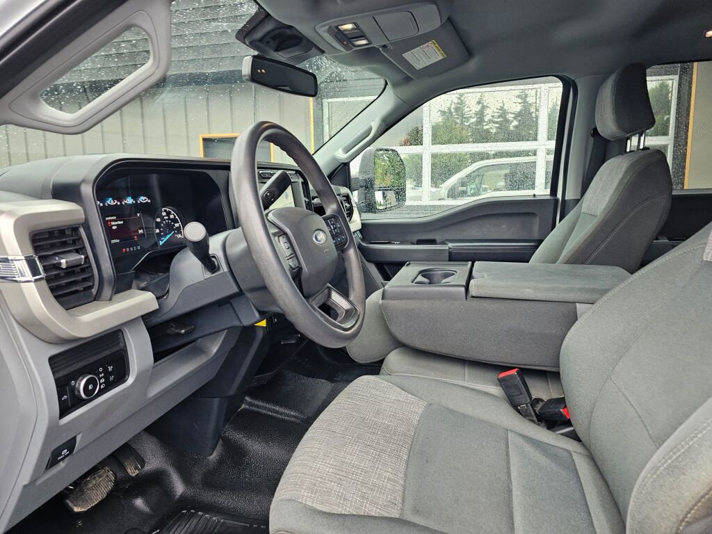 Used 2023 Ford F350 XLT image 18