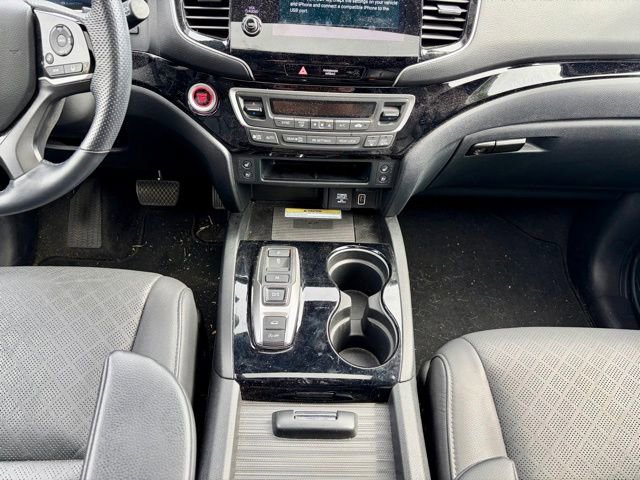 Used 2023 Honda Passport Elite image 24