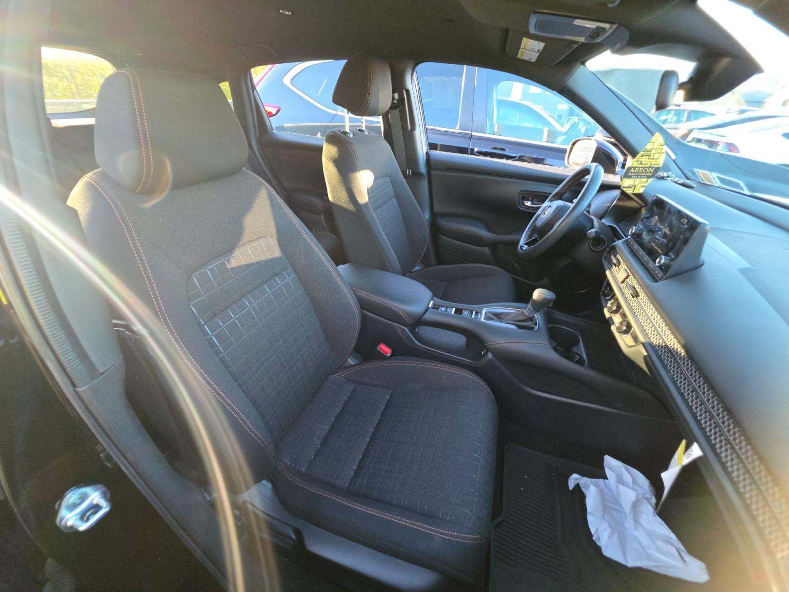 Used 2024 Honda HR-V Sport image 14
