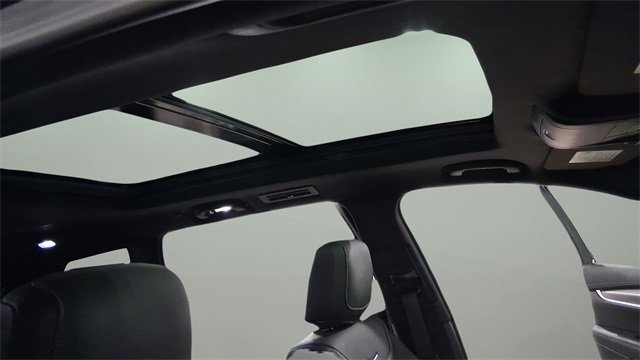 Used 2022 Cadillac XT6 Luxury image 21