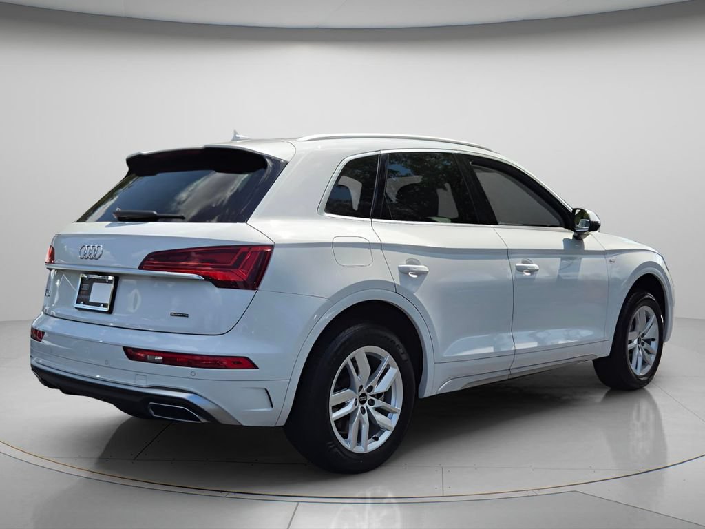 Used 2023 Audi Q5 2.0T Premium w/ Convenience Package AWD/4WD image 7