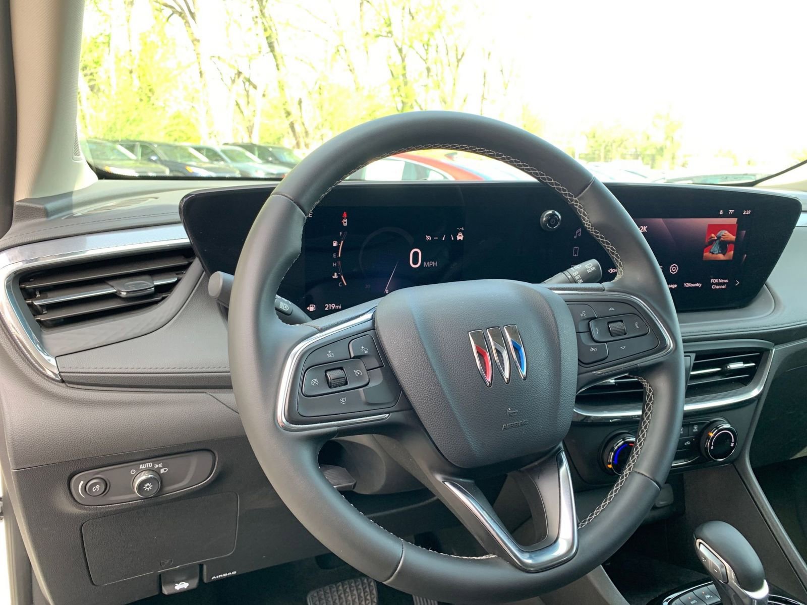 Used 2025 Buick Encore GX Preferred image 33