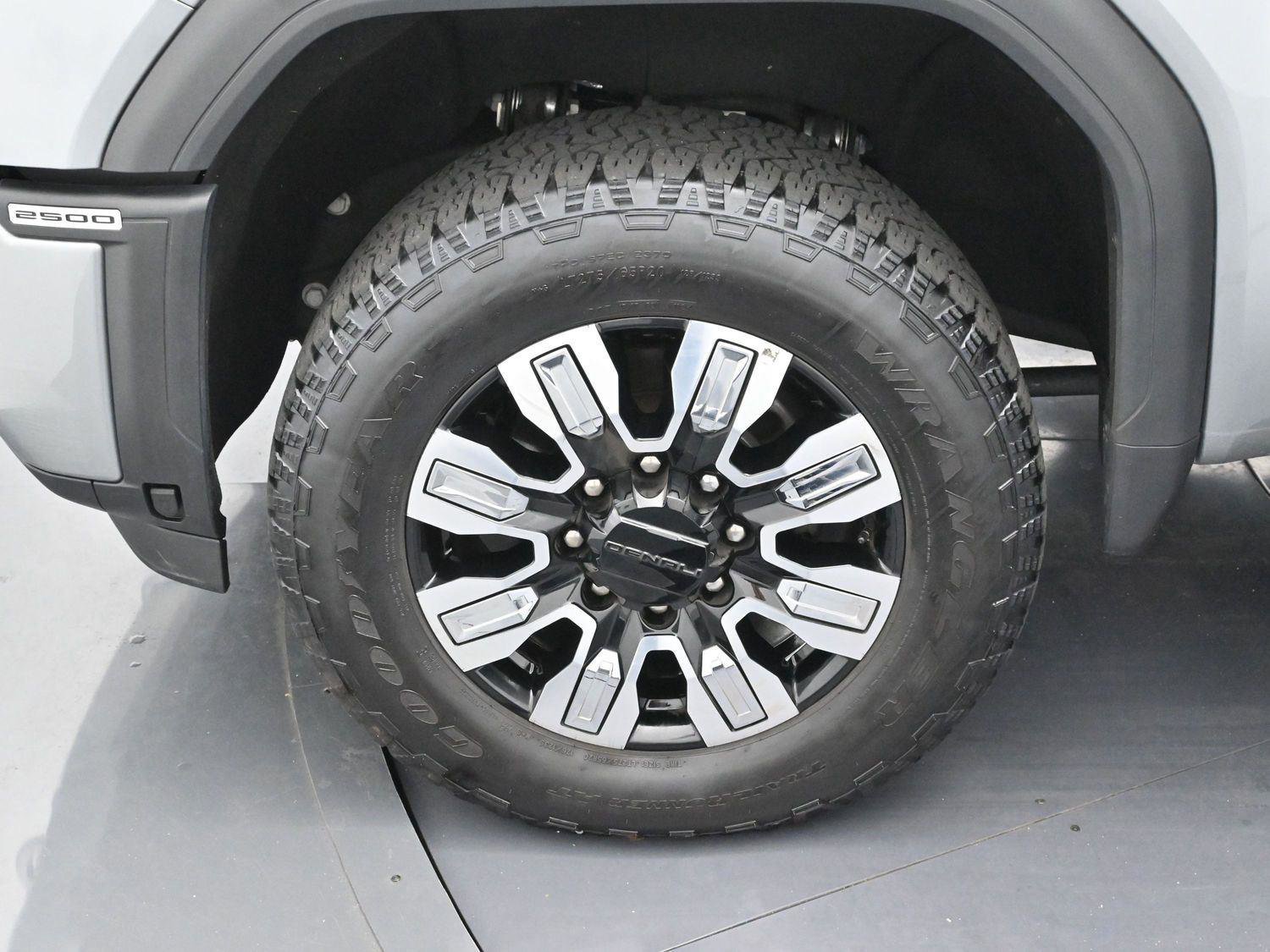 Used 2024 GMC Sierra 2500 Denali w/ Denali Reserve Package image 38