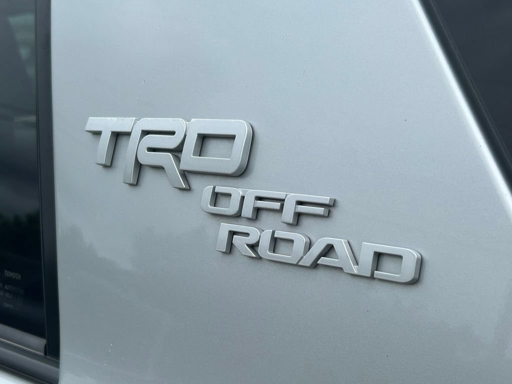 Certified 2021 Toyota 4Runner TRD Off-Road Premium w/ Moonroof Package AWD/4WD image 15