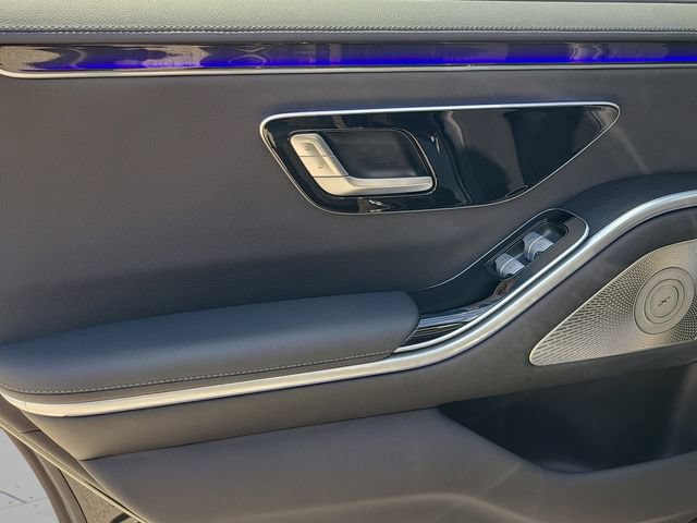 Used 2023 Mercedes-Benz S 580 4MATIC Sedan w/ AMG Line image 13