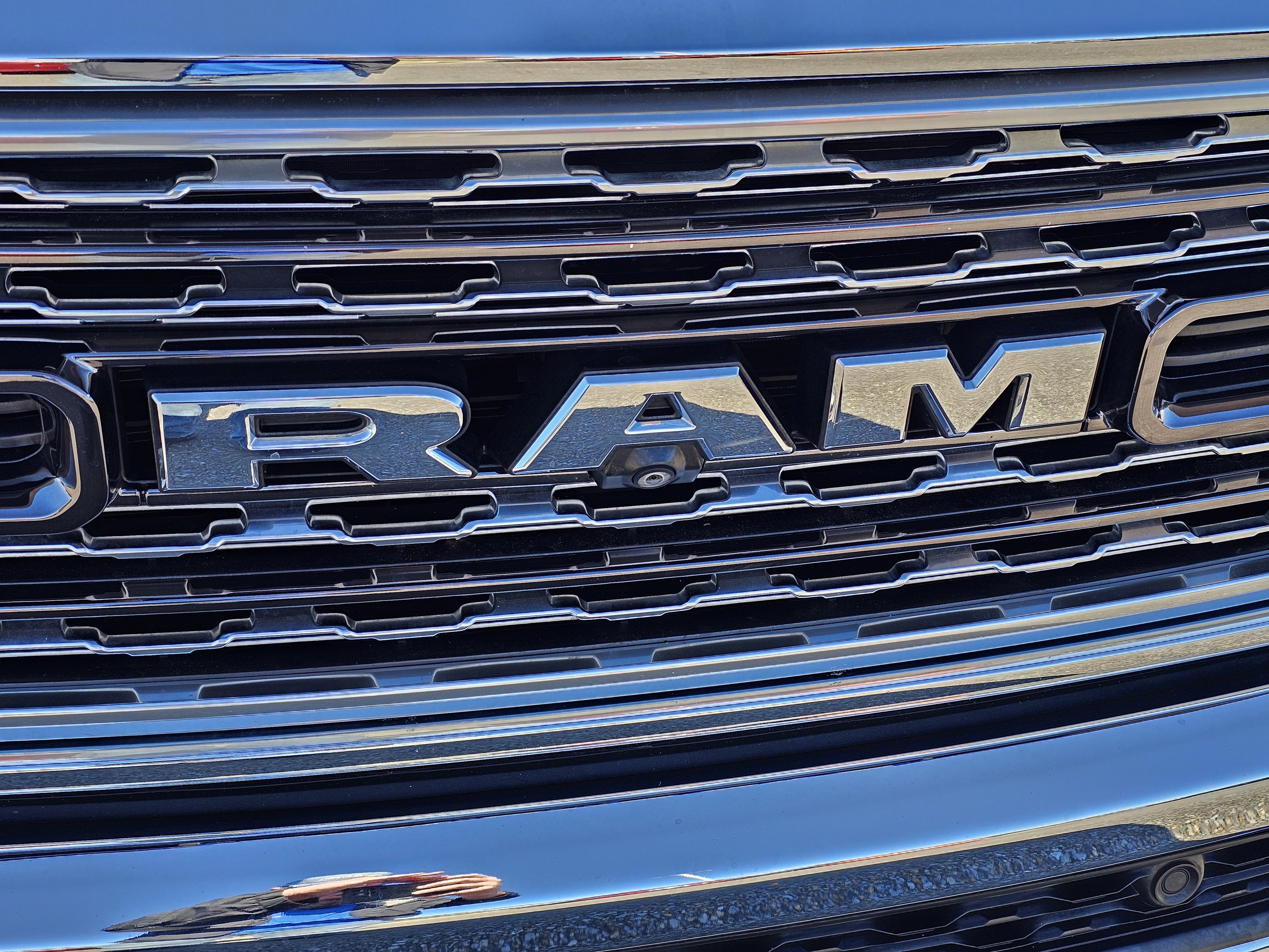 Used 2022 RAM 1500 Limited image 4