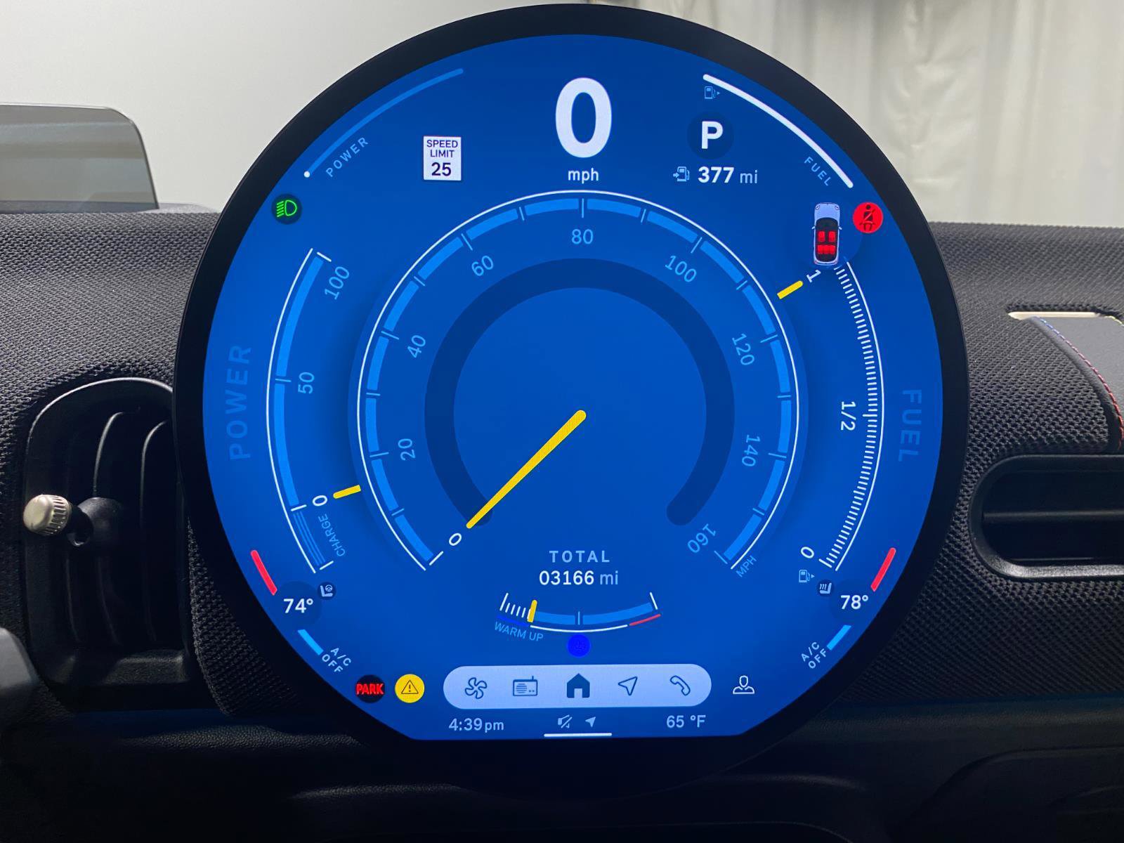 Certified 2025 MINI Cooper S image 9