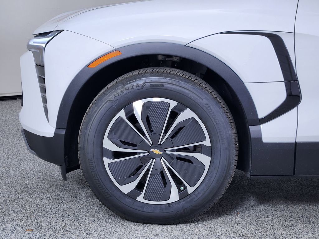 New 2026 Chevrolet Blazer EV LT image 8