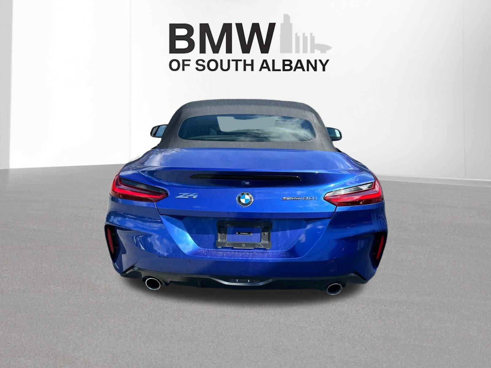 Used 2024 BMW Z4 sDrive30i w/ Driving Assistance Package RWD image 4