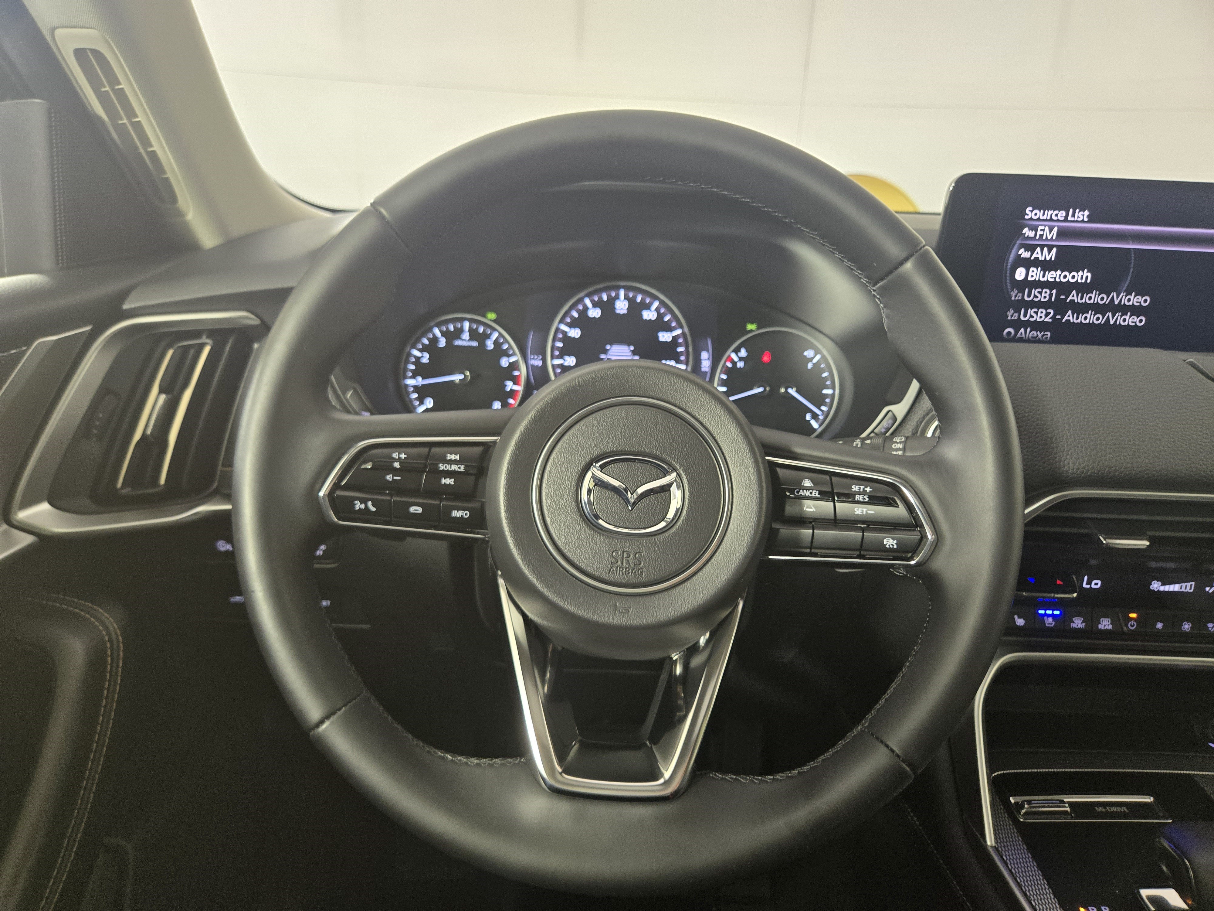 Certified 2026 MAZDA CX-70 3.3 Turbo w/ Preferred Package AWD/4WD image 14