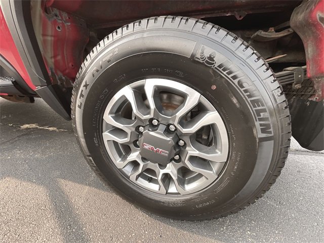 Certified 2022 GMC Sierra 3500 SLE w/ X31 Off-Road Package image 32