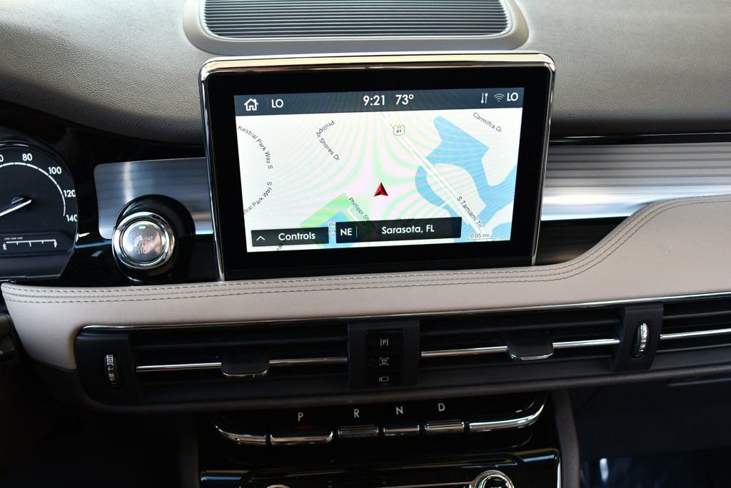 Used 2022 Lincoln Corsair AWD w/ Equipment Group 101A image 50