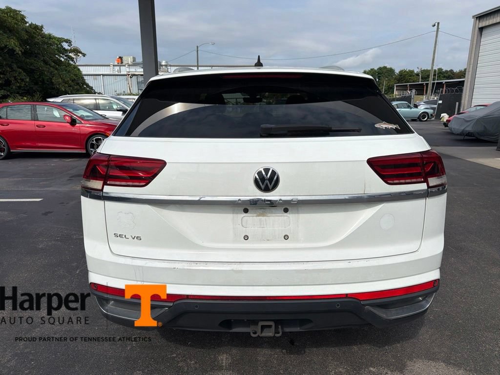 Used 2020 Volkswagen Atlas Cross Sport SEL FWD image 4