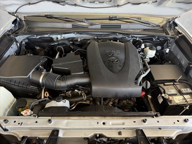 Used 2019 Toyota Tacoma SR5 RWD image 21