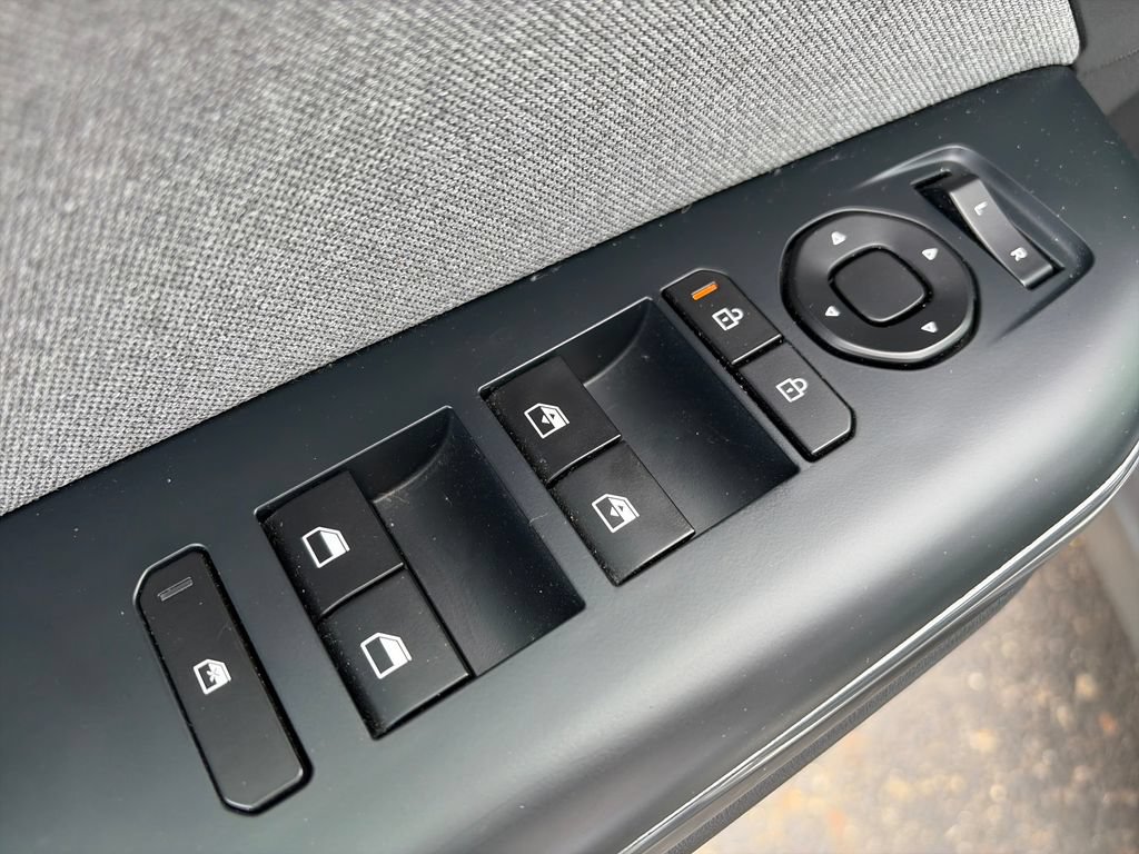 Used 2025 Kia K4 EX FWD image 16