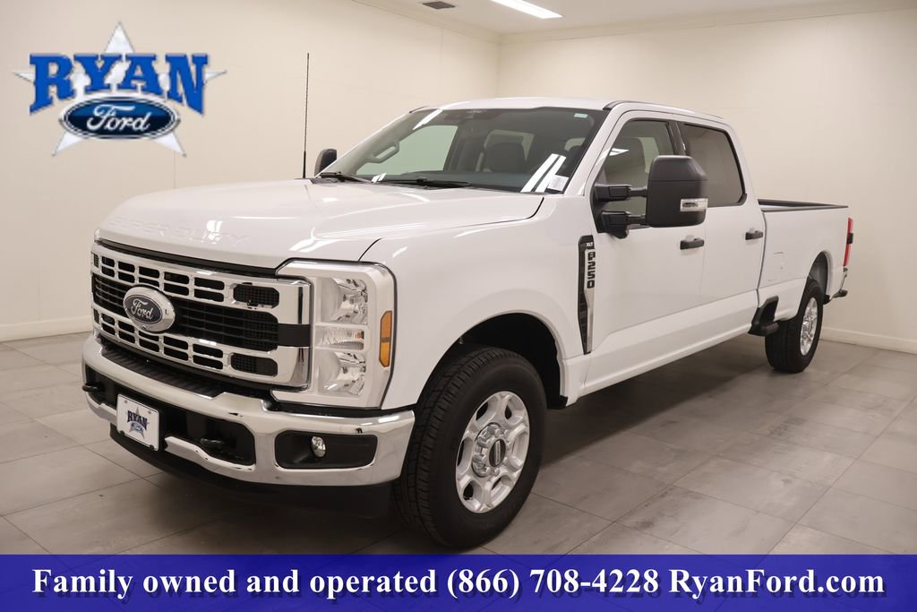 New 2026 Ford F250 XLT w/ 360-Degree Camera Package