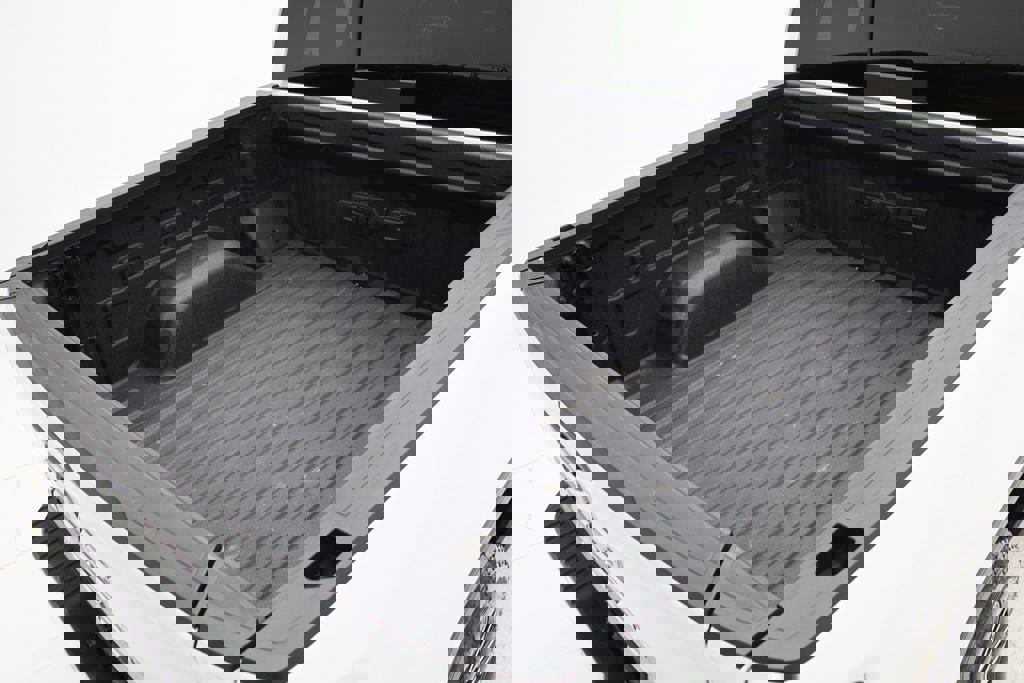 Used 2025 GMC Sierra 1500 AT4 w/ AT4 Premium Package image 11