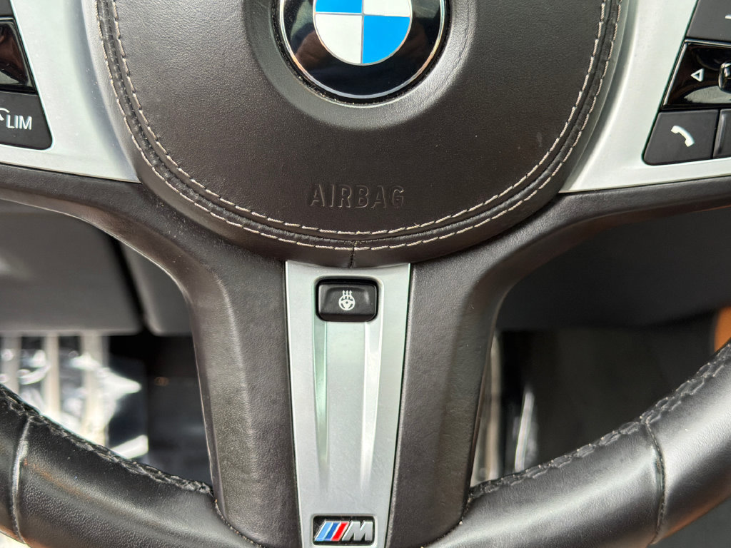 Used 2021 BMW X5 xDrive40i w/ M Sport Package AWD/4WD image 29