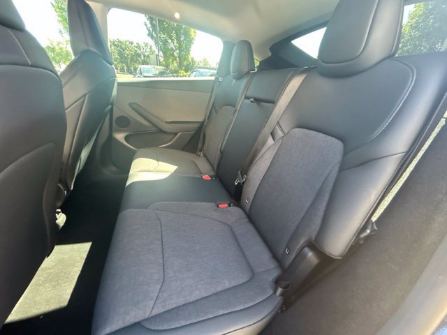 Used 2026 Tesla Model Y Long Range AWD/4WD image 18