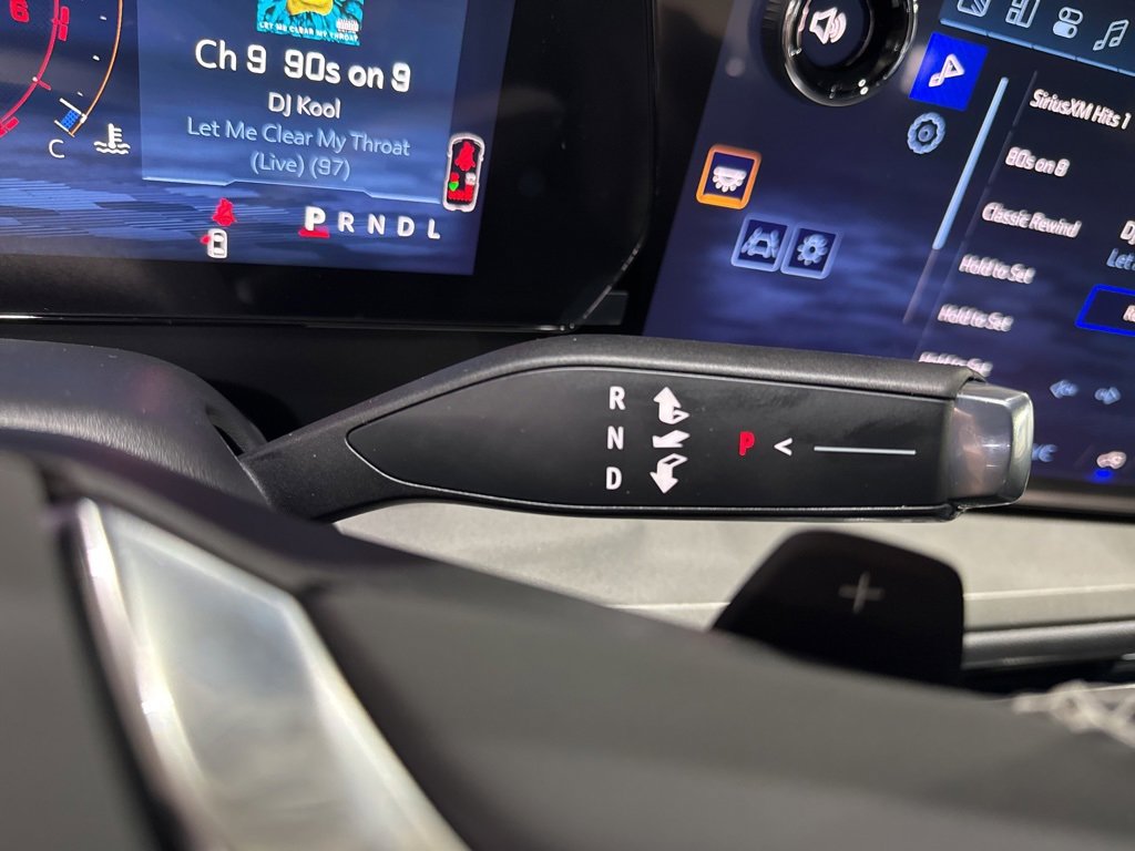 New 2026 Chevrolet Traverse LT w/ Midnight/Sport Edition image 24