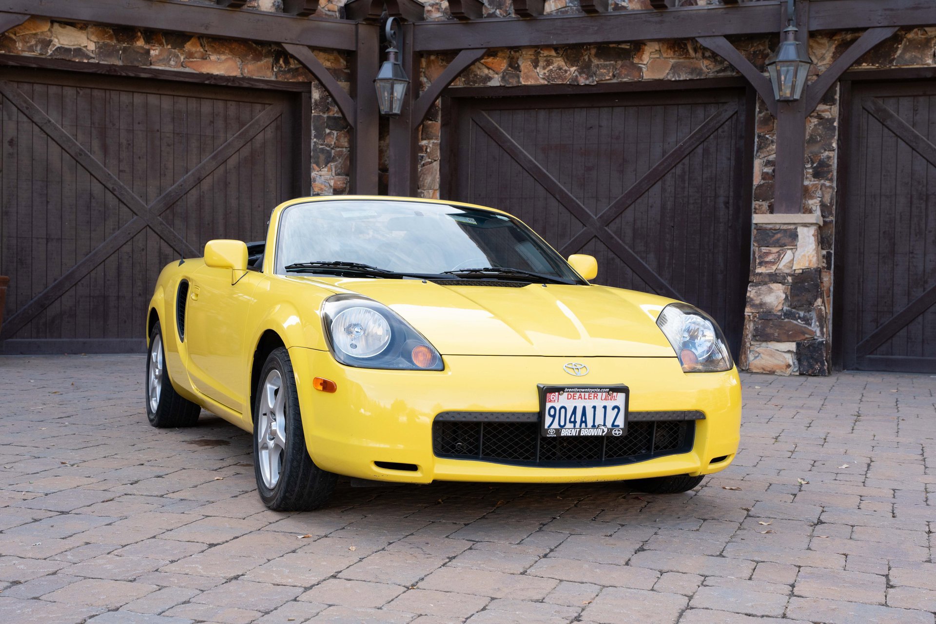 Used 2001 Toyota MR2 image 13
