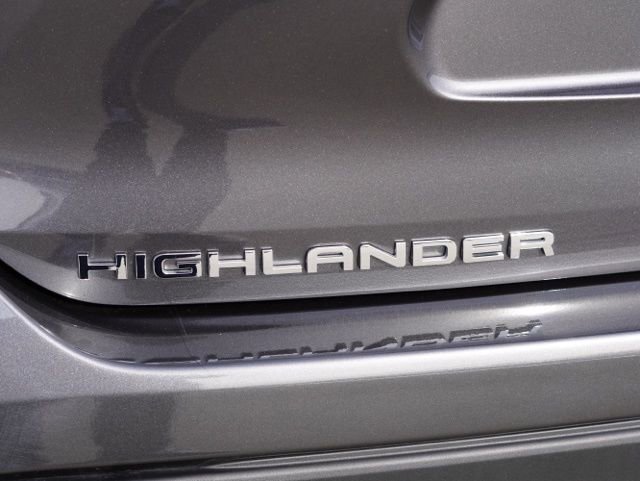 Certified 2021 Toyota Highlander XSE image 10