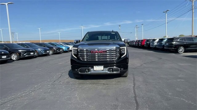 New 2026 GMC Sierra 1500 Denali image 3